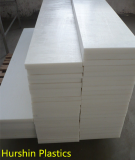 UHMW polyethylene cutting board